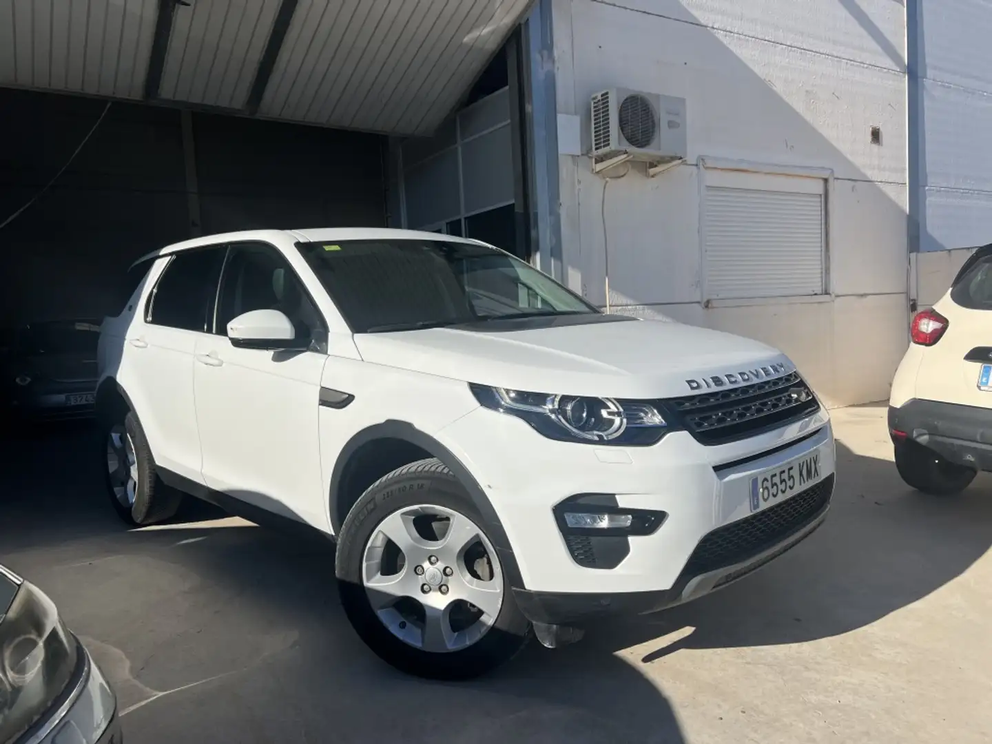 Land Rover Discovery Sport 2.0eD4 HSE 4x2 150 Weiß - 2
