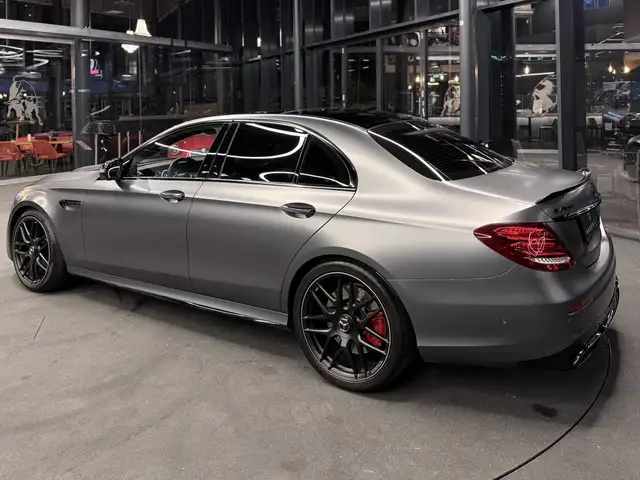 Mercedes-Benz E 63 AMG S 4Matic+, Burmester High-End,  Sitzklima, Head-Up Ansicht 4