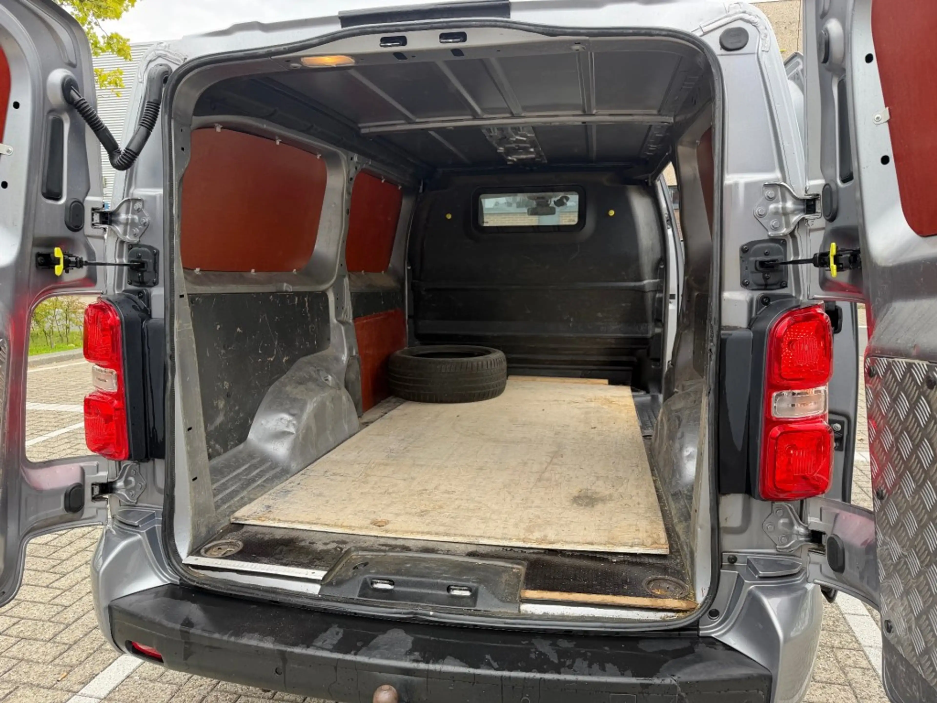Peugeot Expert 2.0 BlueHDI 120 Long Premium AIRCO PDC 18 INCH NAP — photo 15