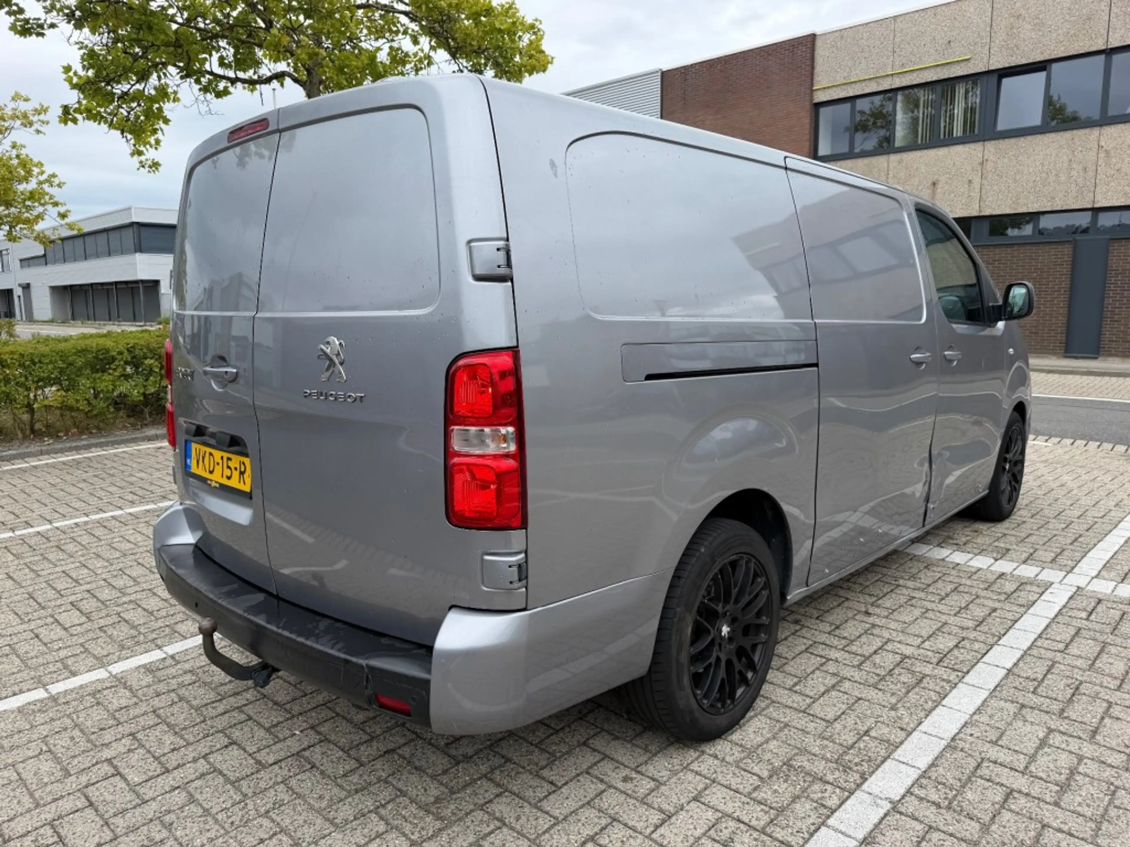 Peugeot Expert 2.0 BlueHDI 120 Long Premium AIRCO PDC 18 INCH NAP — photo 6