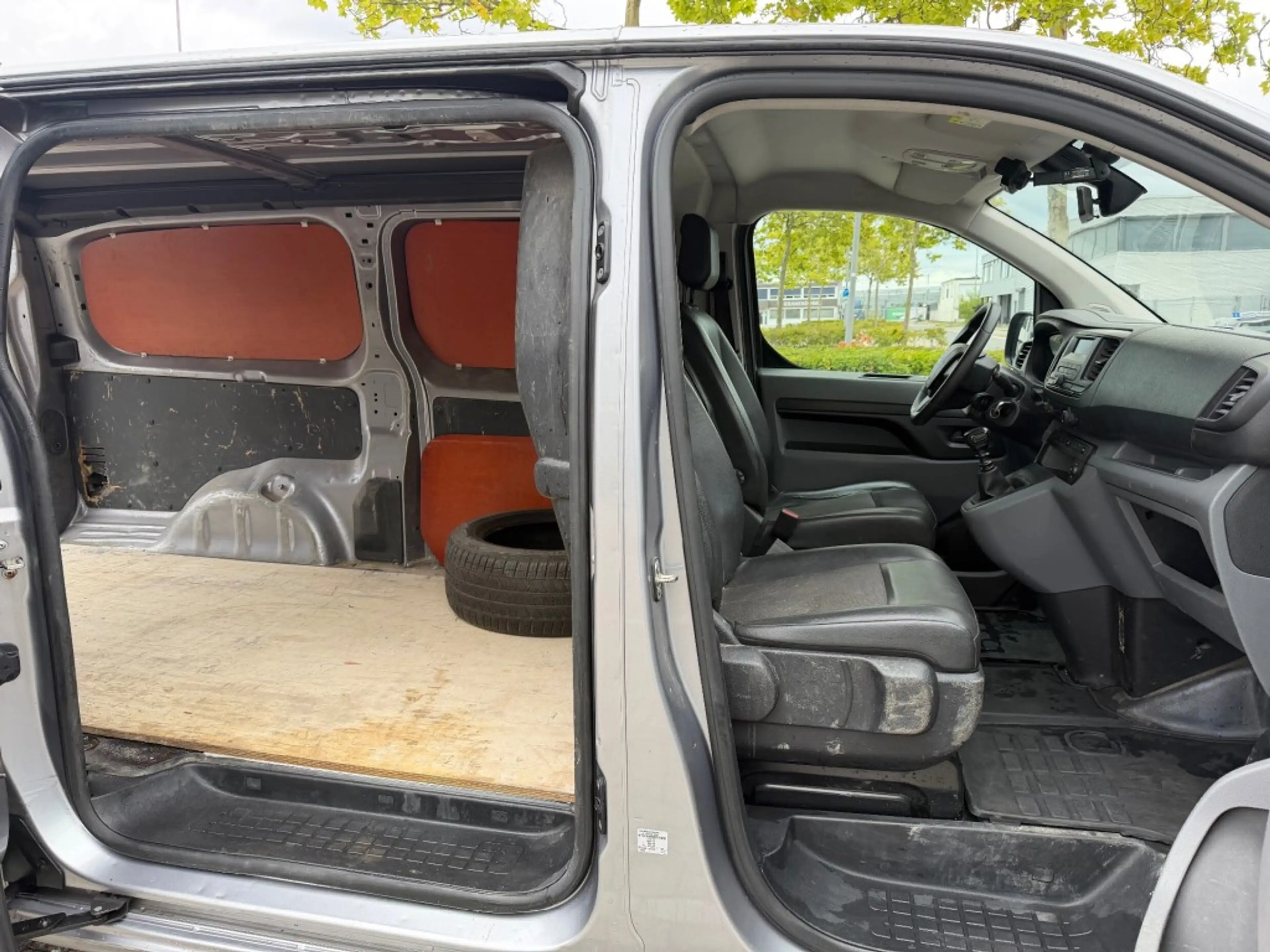 Peugeot Expert 2.0 BlueHDI 120 Long Premium AIRCO PDC 18 INCH NAP — photo 11