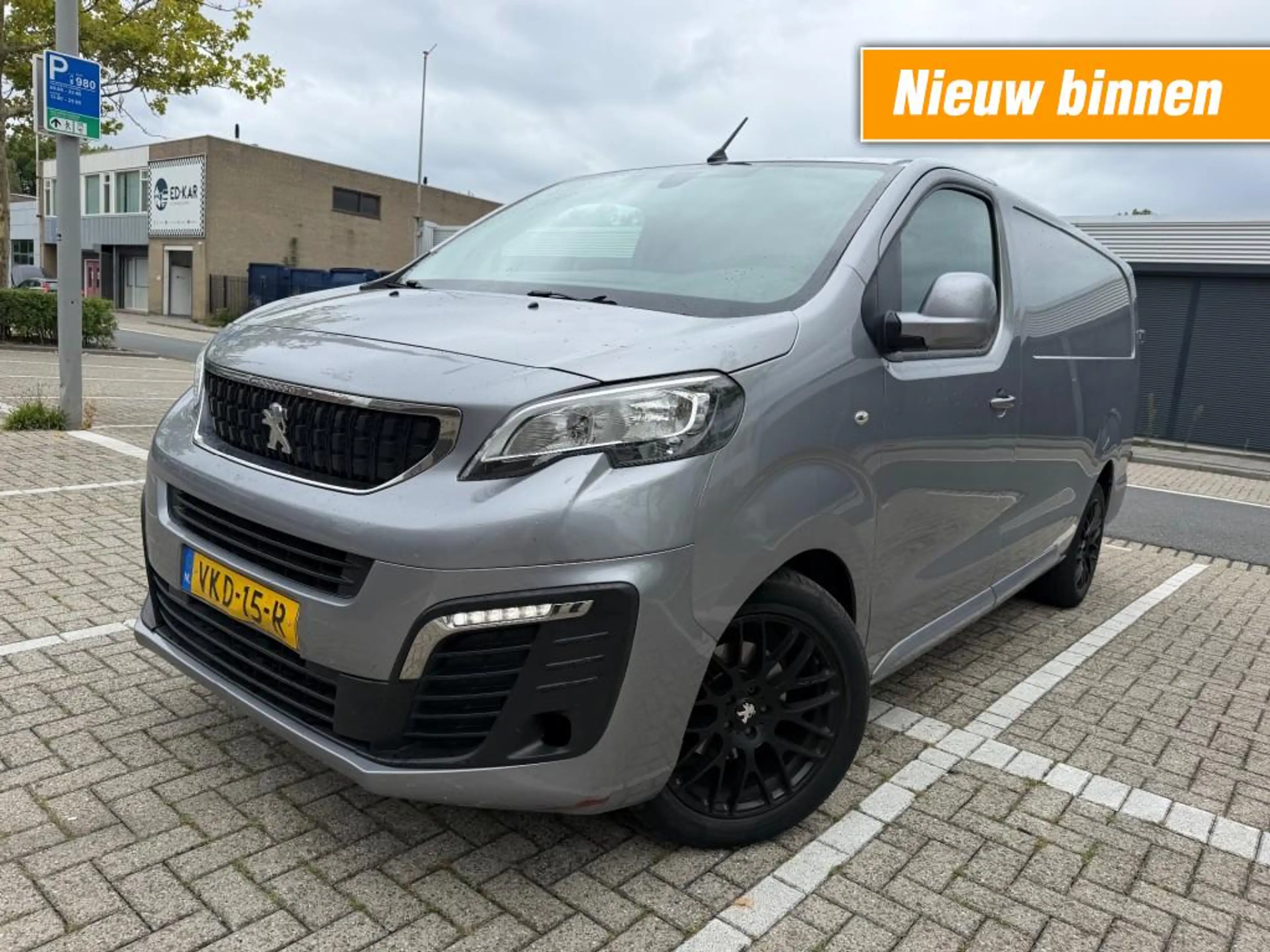 Peugeot Expert 2.0 BlueHDI 120 Long Premium AIRCO PDC 18 INCH NAP