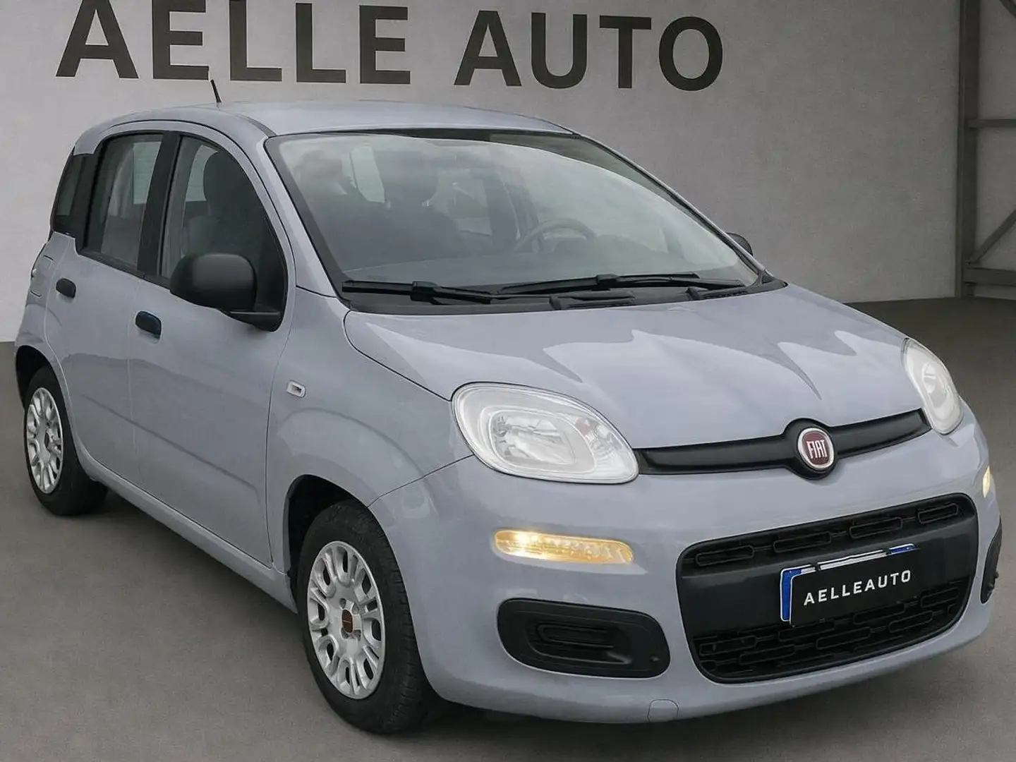 Fiat Panda Panda 1.0  Hybrid NEOPATENTATI Grigio - 1