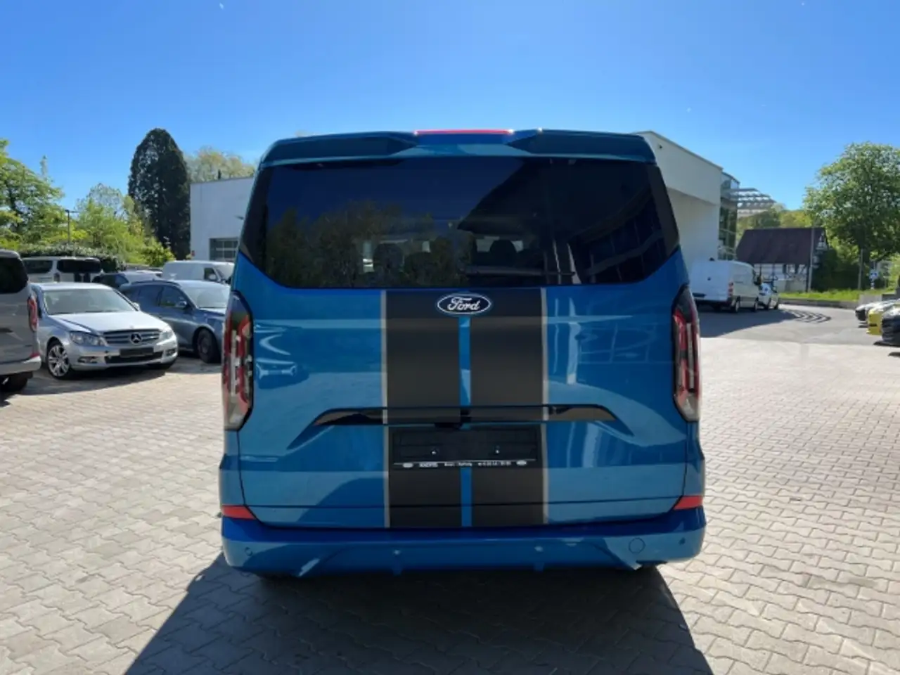 Ford Tourneo Custom Bus 320 L1 Sport FWD Elektr. Anhängerkup. B&O 360 8