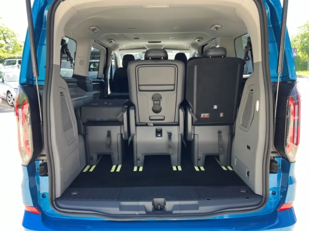 Ford Tourneo Custom Bus 320 L1 Sport FWD Elektr. Anhängerkup. B&O 360 10