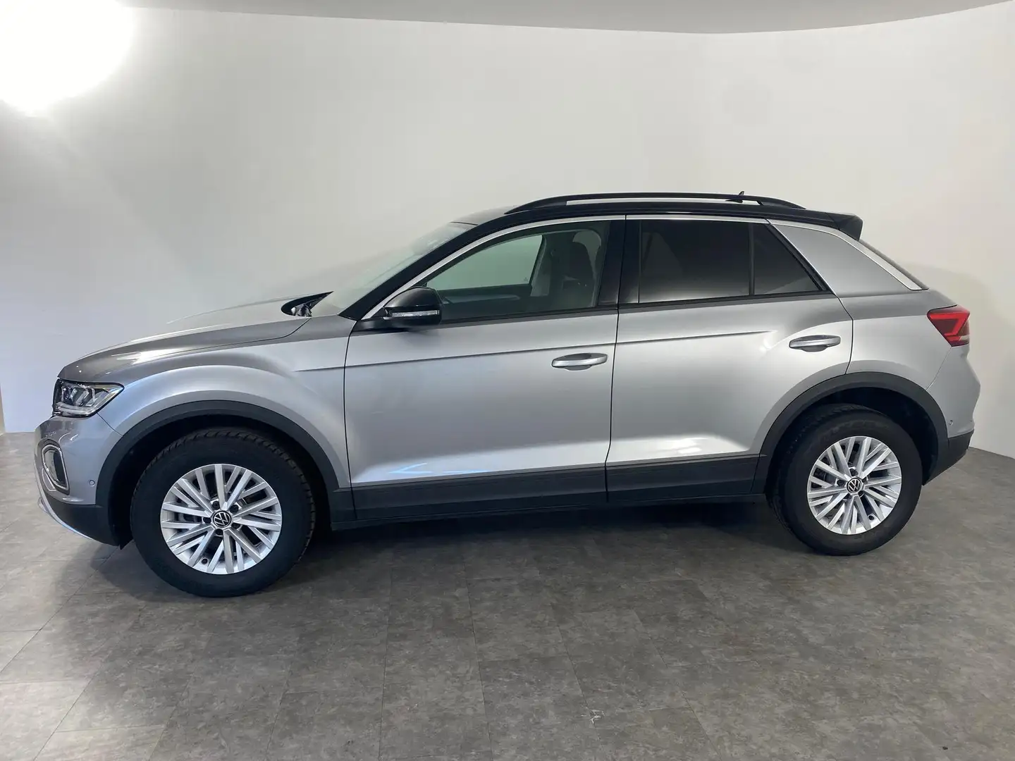 Volkswagen T-Roc 2.0 TDI DSG Life LED*ACC*NAVI 110 kW (150 PS), ... Schwarz - 2