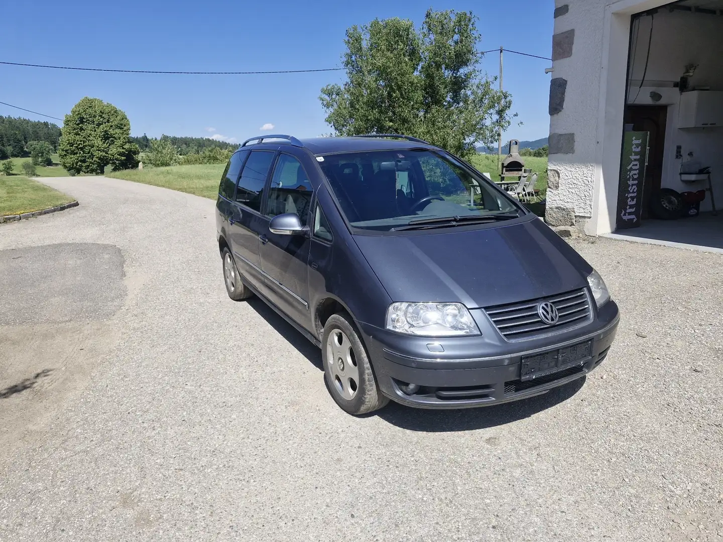 Volkswagen Sharan Trendline TDI - 1