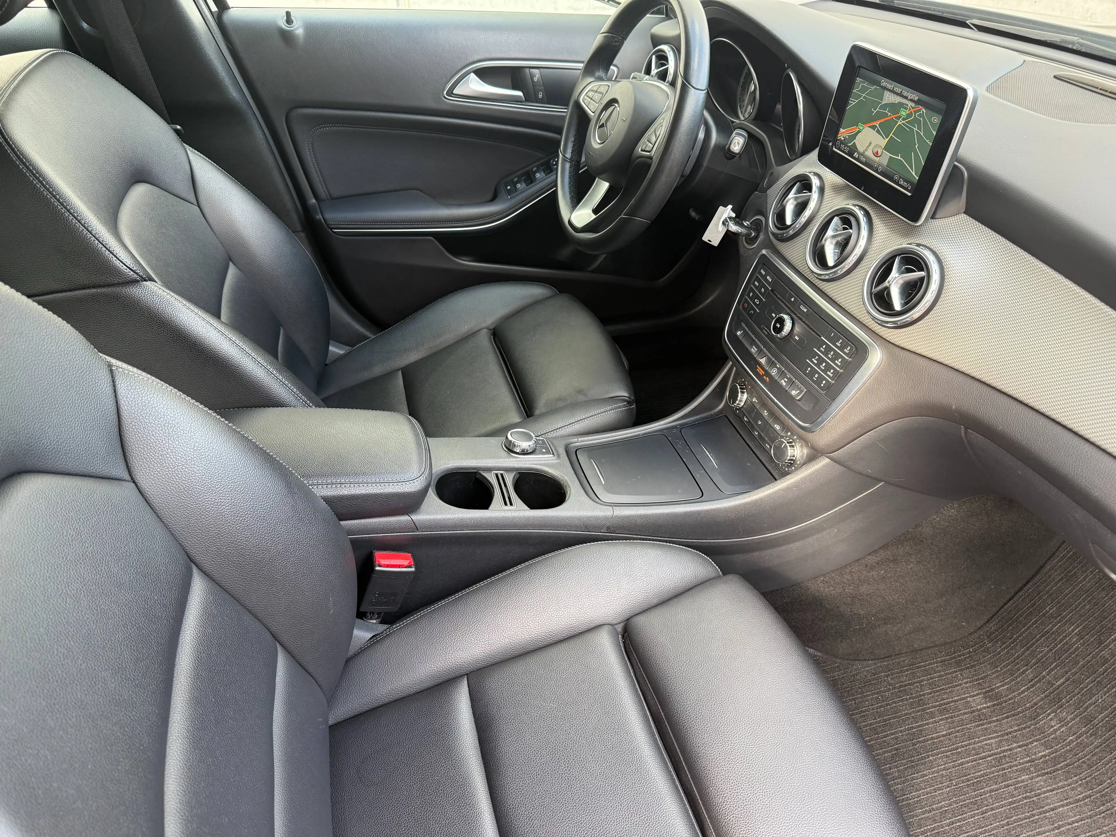 Mercedes-Benz GLA 180 GLA 180 — photo 10