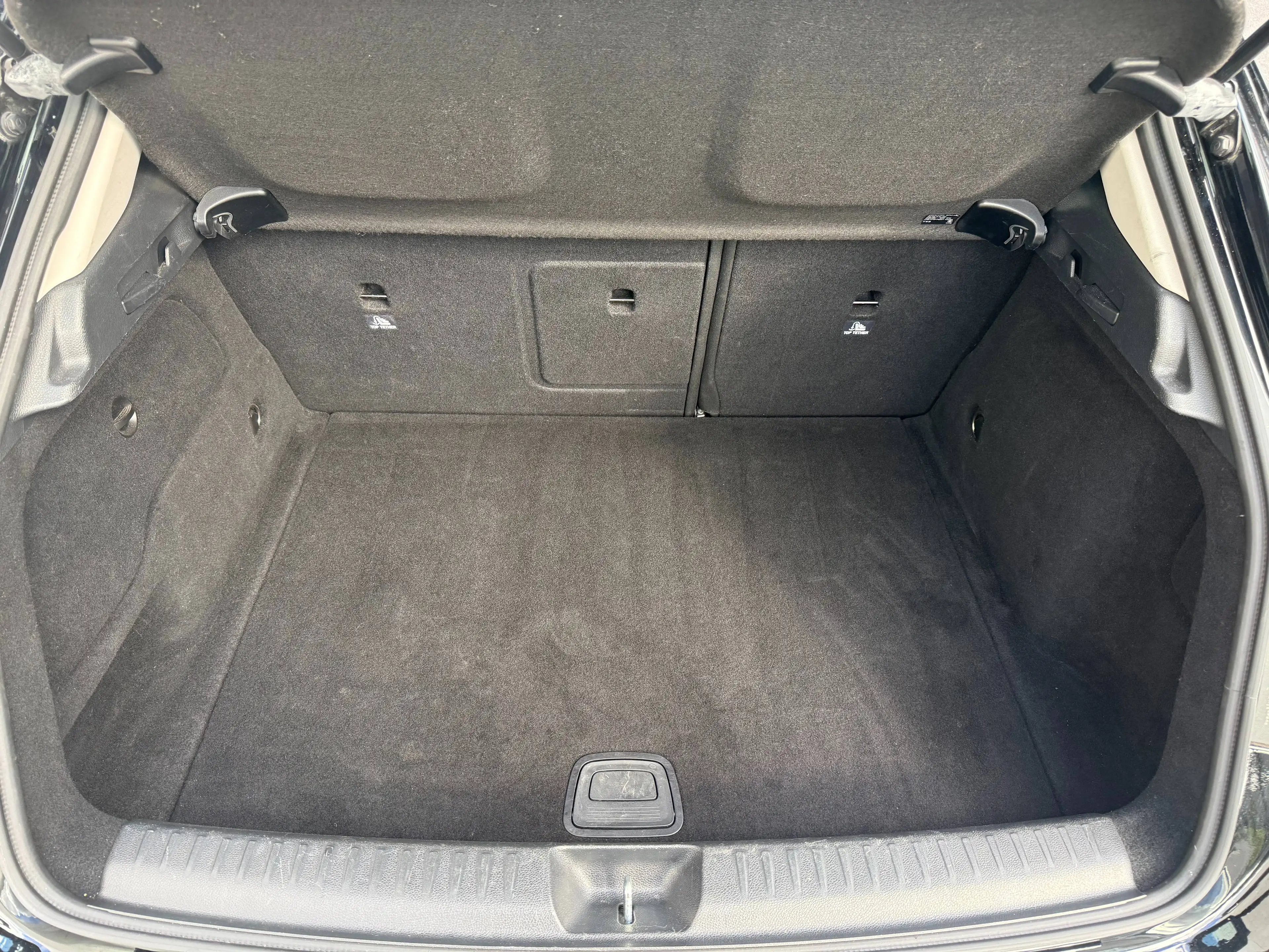 Mercedes-Benz GLA 180 GLA 180 — photo 9