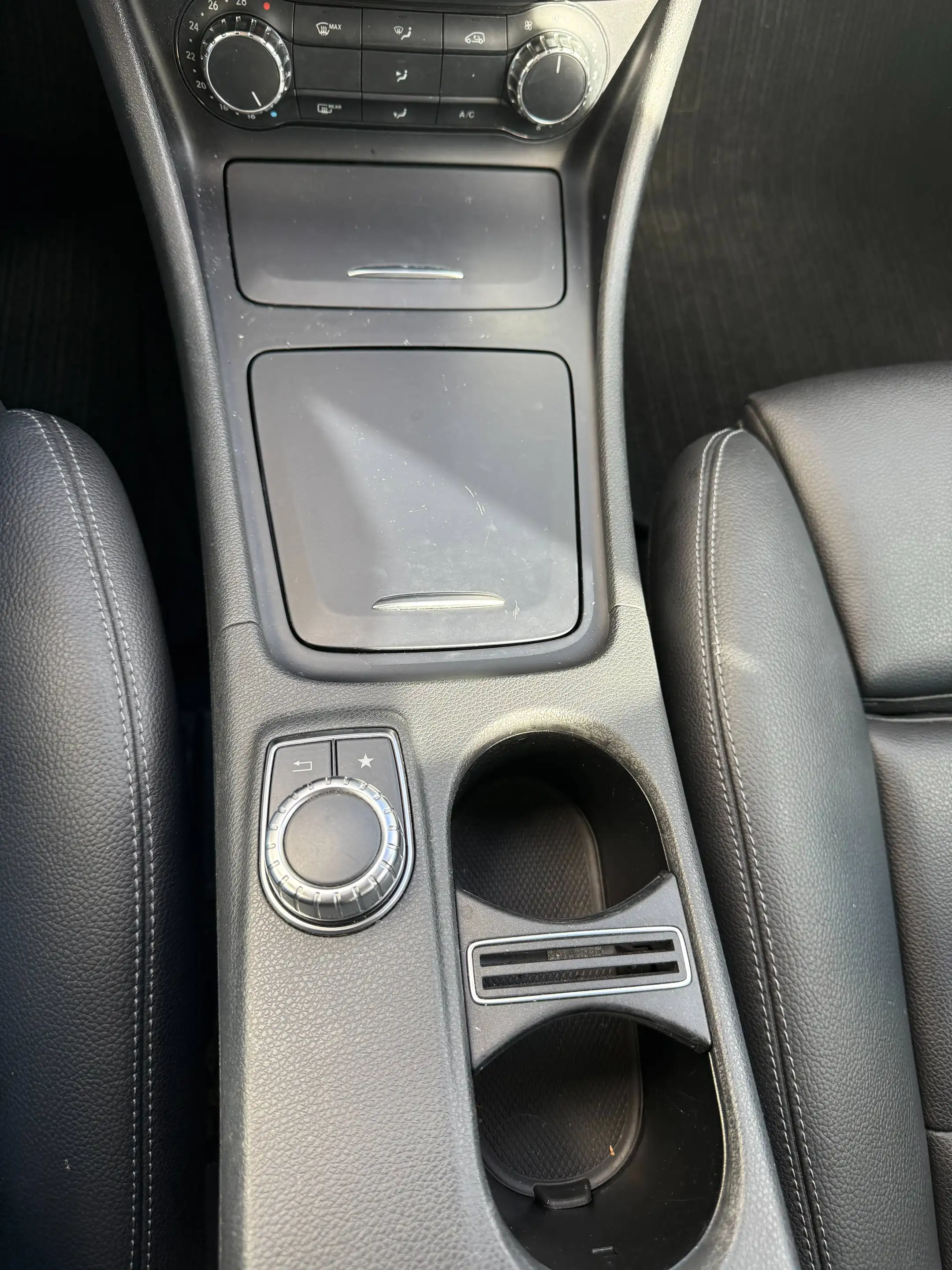 Mercedes-Benz GLA 180 GLA 180 — photo 15
