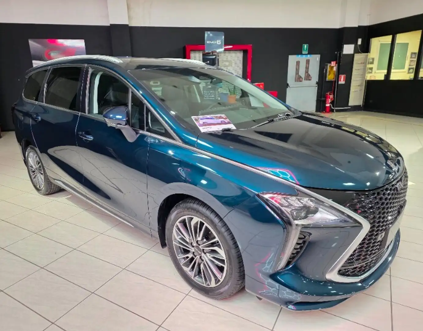 EVO Sonstige 1.5 Turbo 7 posti Grün - 1