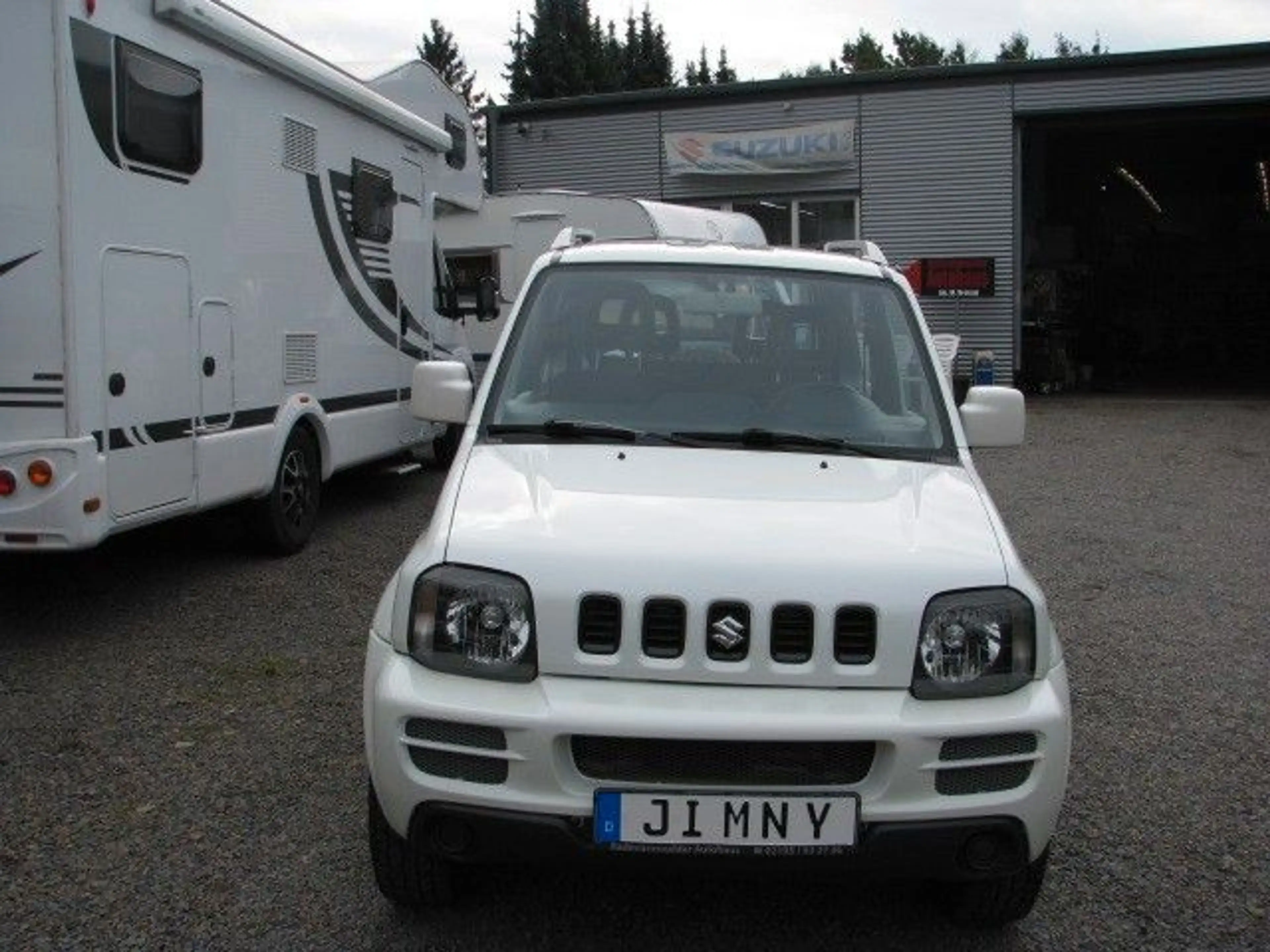 Suzuki Jimny 1.3 4WD Black&White"65tkm" — photo 3
