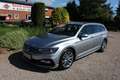 Volkswagen Passat Variant 2.0 TDI DSG R-Line *Navi,AHK,VC,SHZ,APP* Silber - thumbnail 1