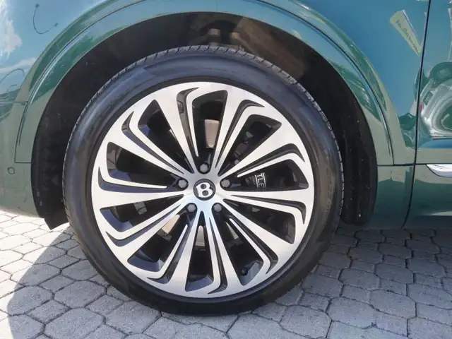 Bentley Bentayga 3,0 V6 Hybrid 4WD Aut. *TOPAUSSTATTUNG* Ansicht 7