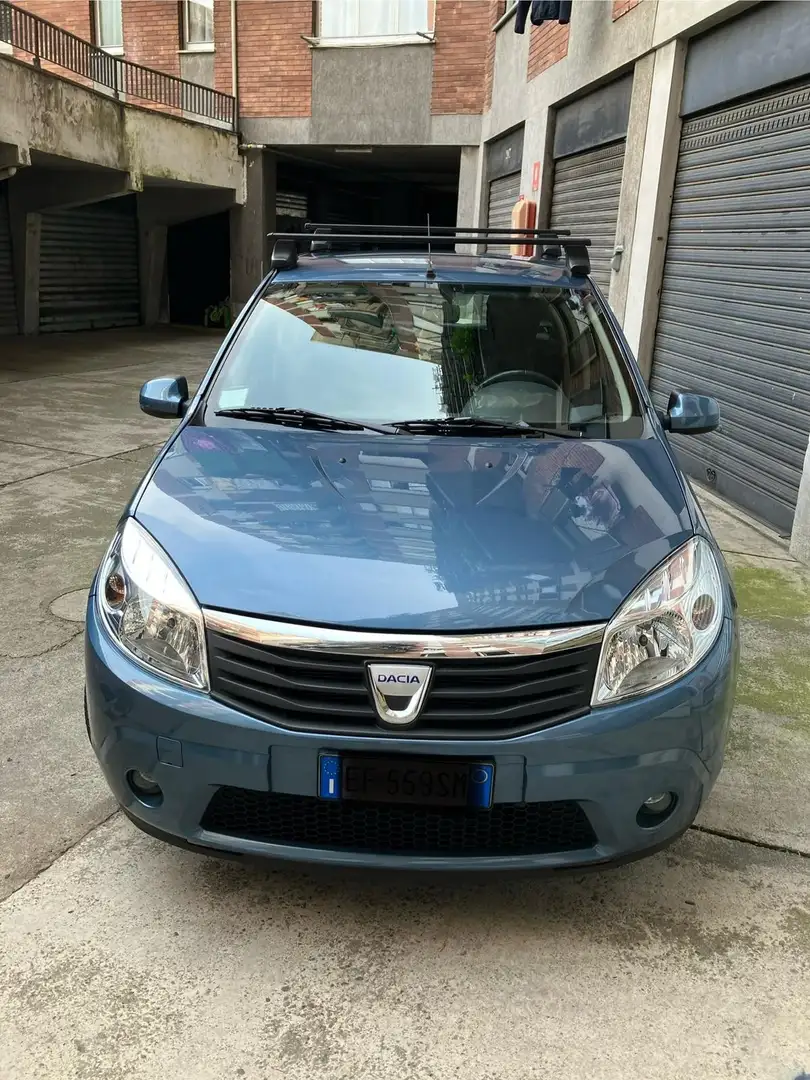 Dacia Sandero 1.2 16v Laureate - 2