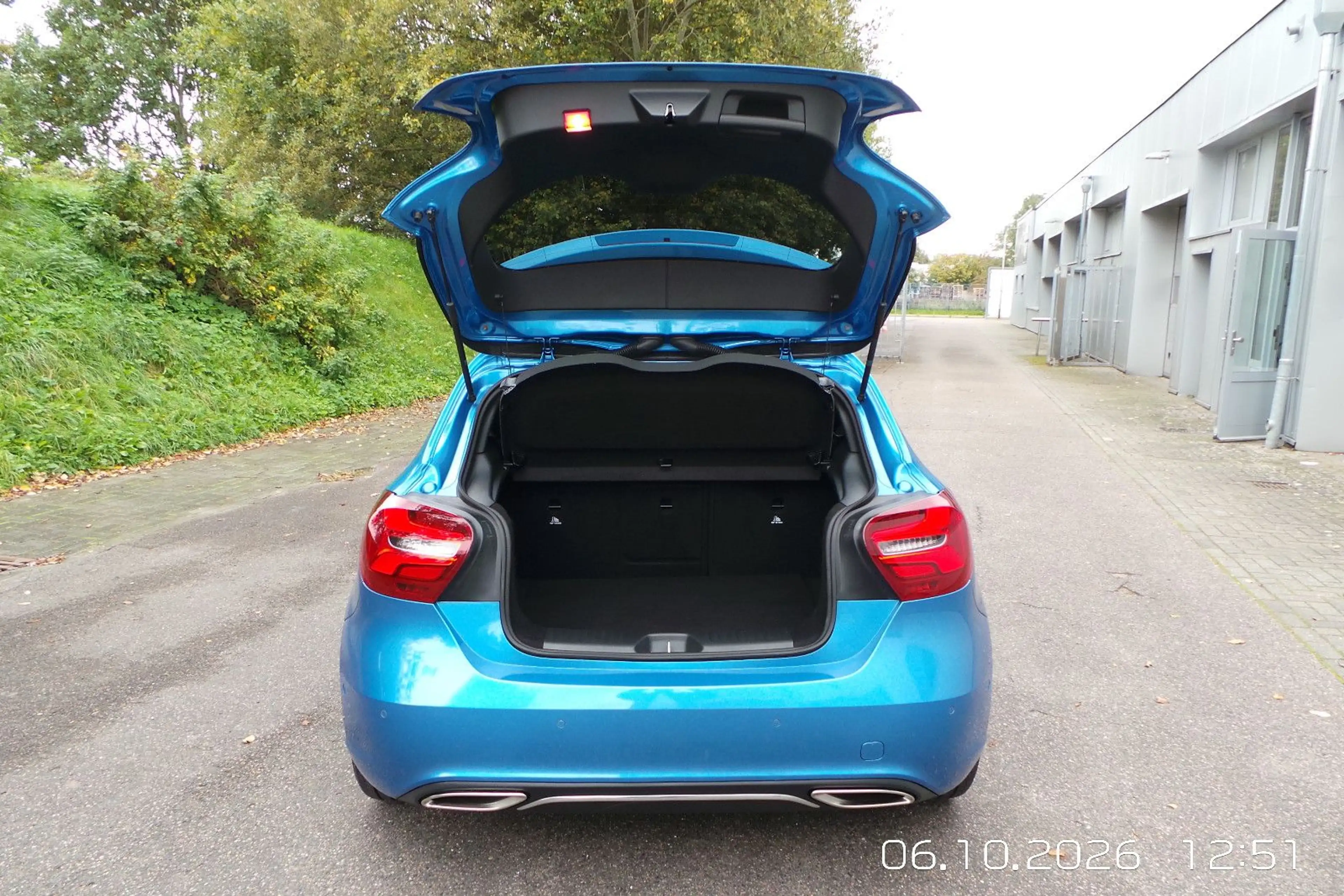 Mercedes-Benz A 180 Score! Urban LED,SHZ,CAM,PDC — photo 41