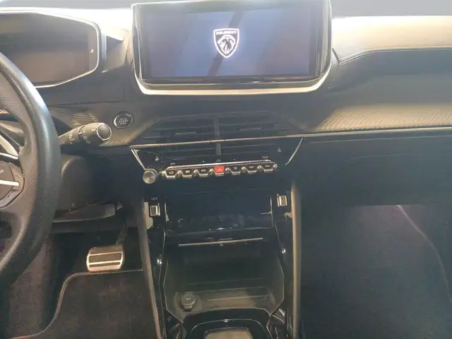 Peugeot 2008 view 12
