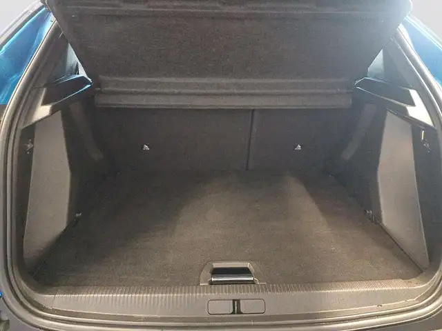 Peugeot 2008 view 7