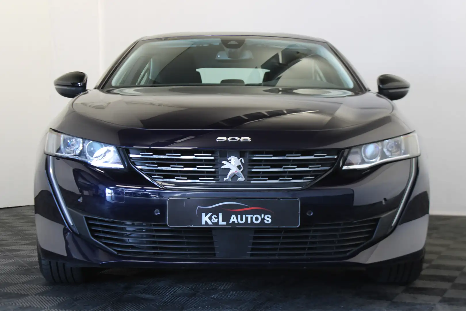 Peugeot 508 1.2 PureTech Active Pack Černá - 2