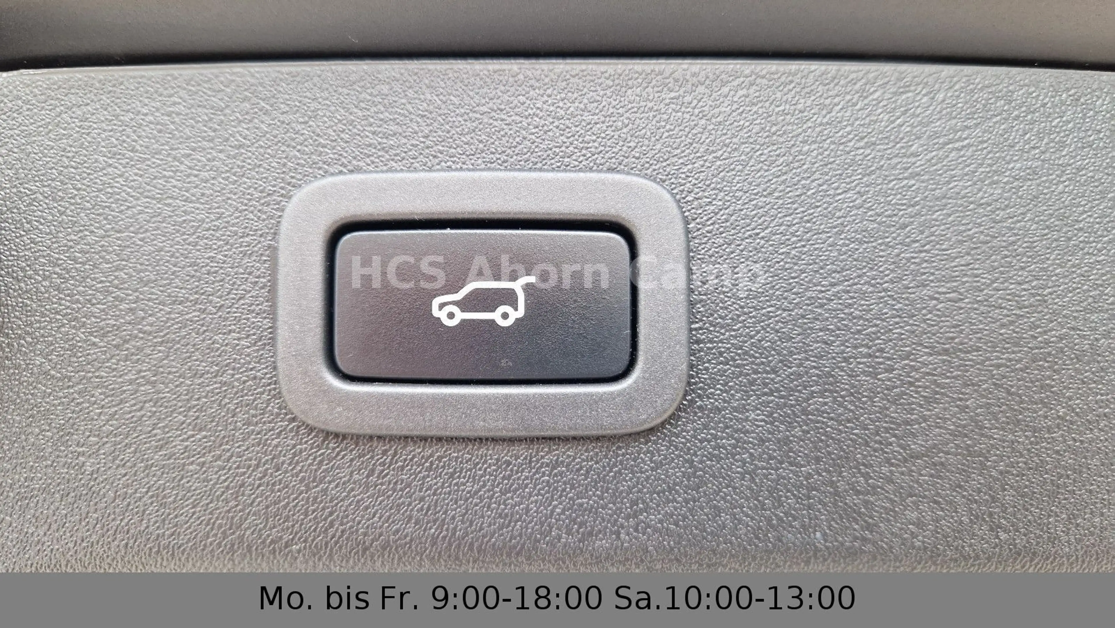 Jaguar XF Sportbrake R-Sport AWD LED R-Sport — photo 17