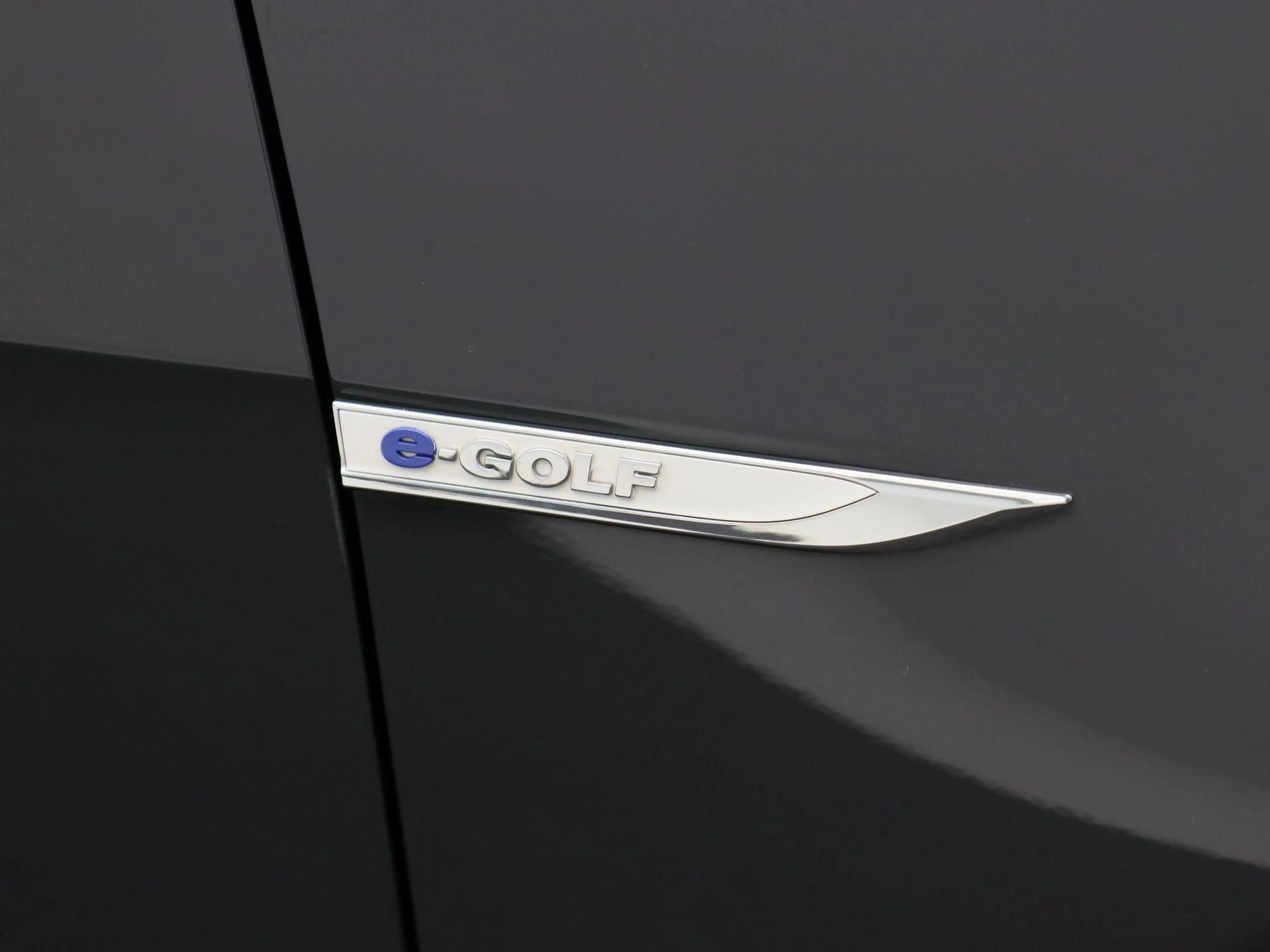 Volkswagen e-Golf E-DITION | Adaptive Cruise | Navigatie | Climate c — photo 14