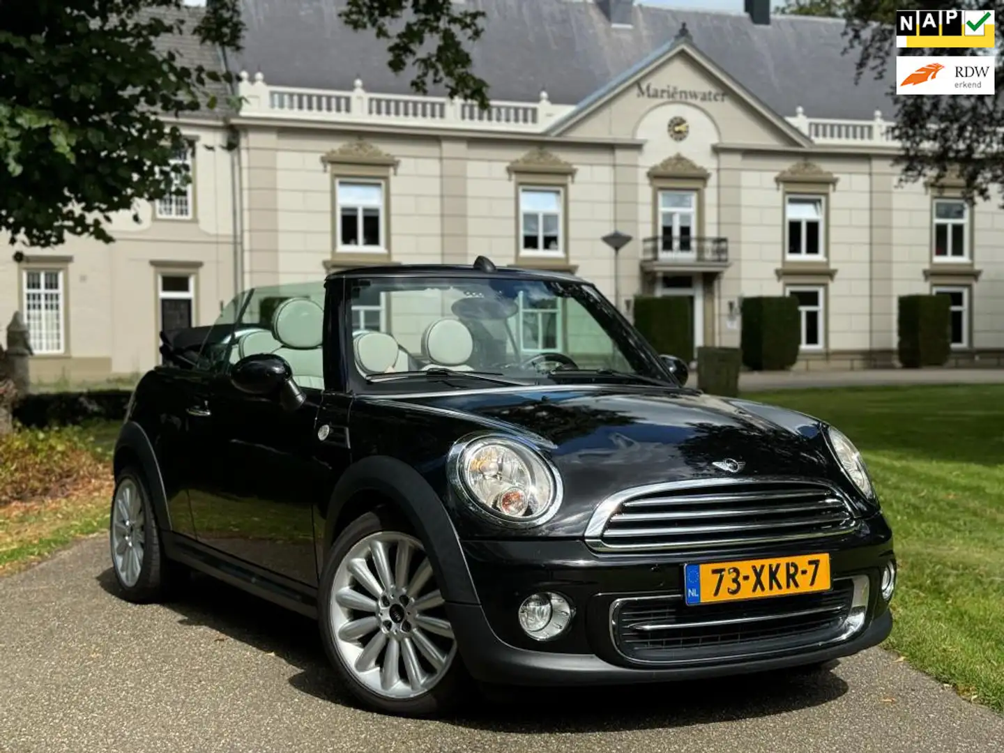 MINI Cooper Cabrio chili uitvoering, leder,navi,nieuwe APK Schwarz - 1