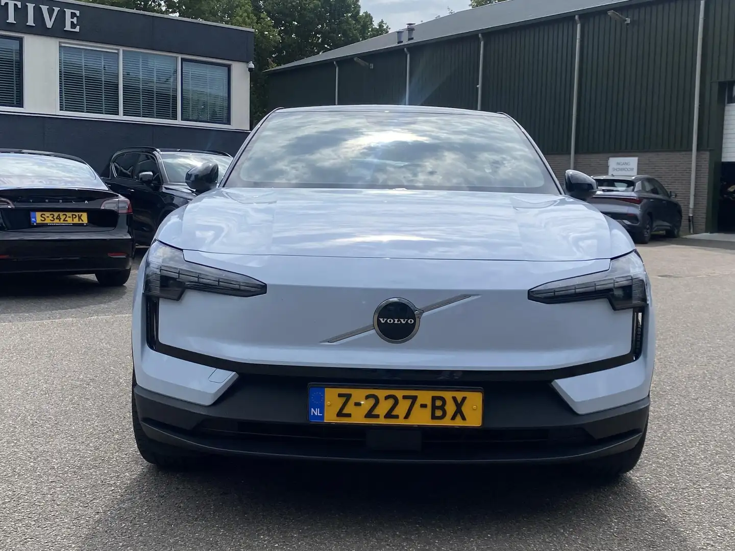 Volvo EX30 Single Motor Extended Range Plus 69 kWh ORIG. NL. Blauw - 2
