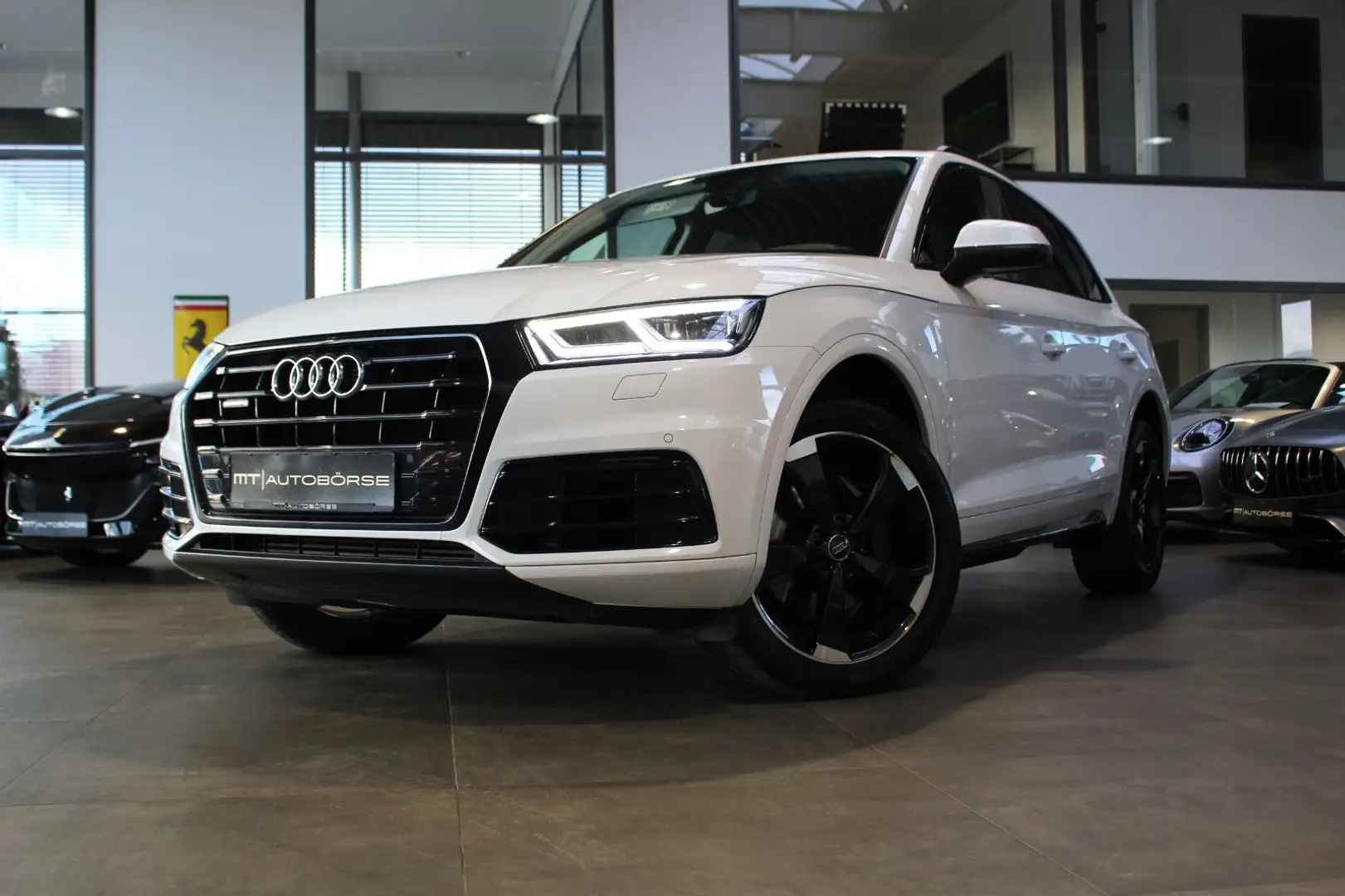Audi Q5 45 TDI QU. *DESIGN* AHK/MATRIX/VIRTUAL/LEDER Blanc - 1