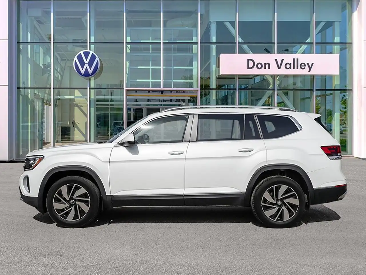 Volkswagen Atlas снимка Volkswagen Atlas