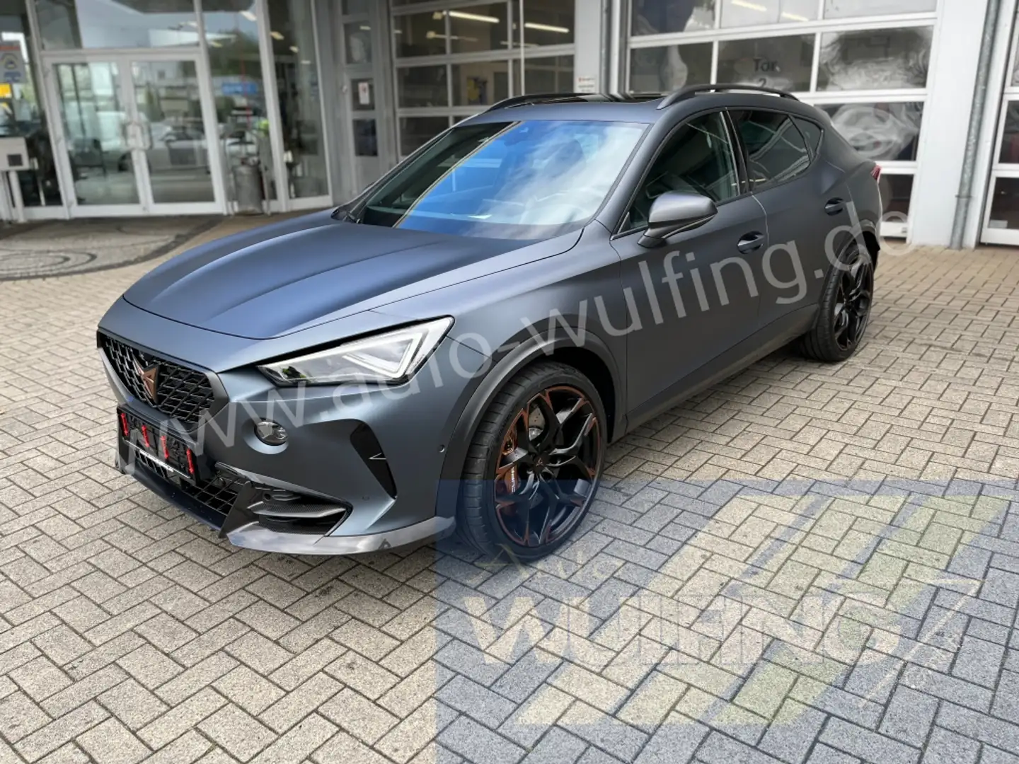 CUPRA Formentor 2,5TSI VZ5 4Drive OPF DSG Leder Pano Grau - 1