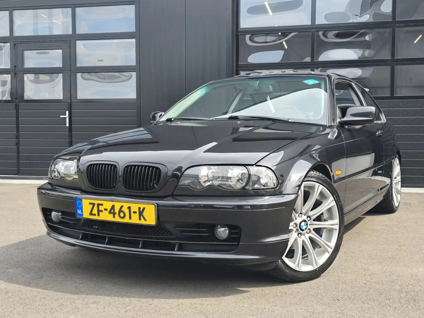 BMW 330 318Ci Executive Noir - 1
