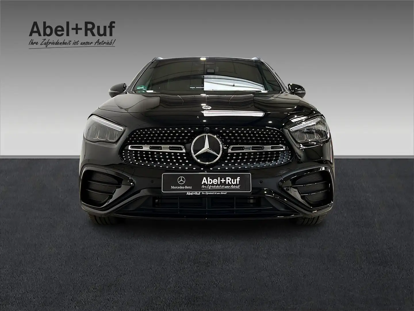 Mercedes-Benz GLA 200 d AMG+LED+DISTR+NIGHT+TotW+LrHz+AHK+360° Schwarz - 2