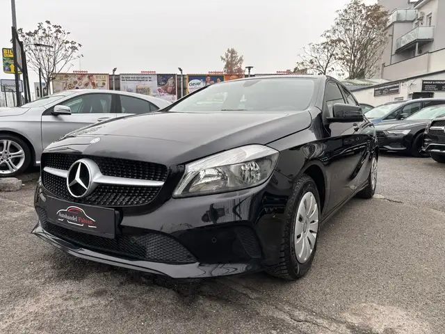 Mercedes-Benz A 180 d BlueEfficiency Edition mit ParkAssist Sitzheizng