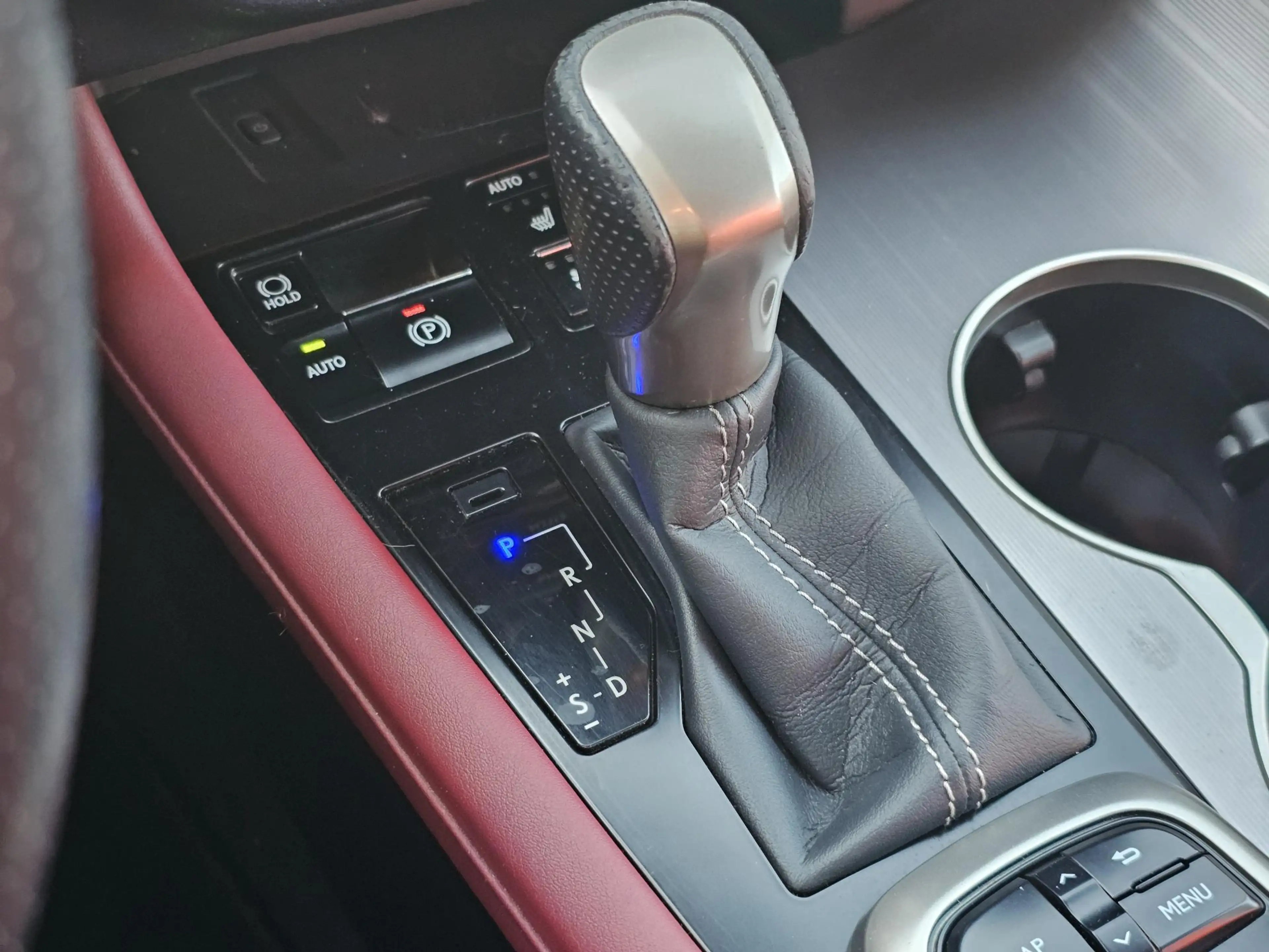 Lexus RX 450h 4WD F Sport Line MARK LEVINSON TREKHAAK LEER — photo 28
