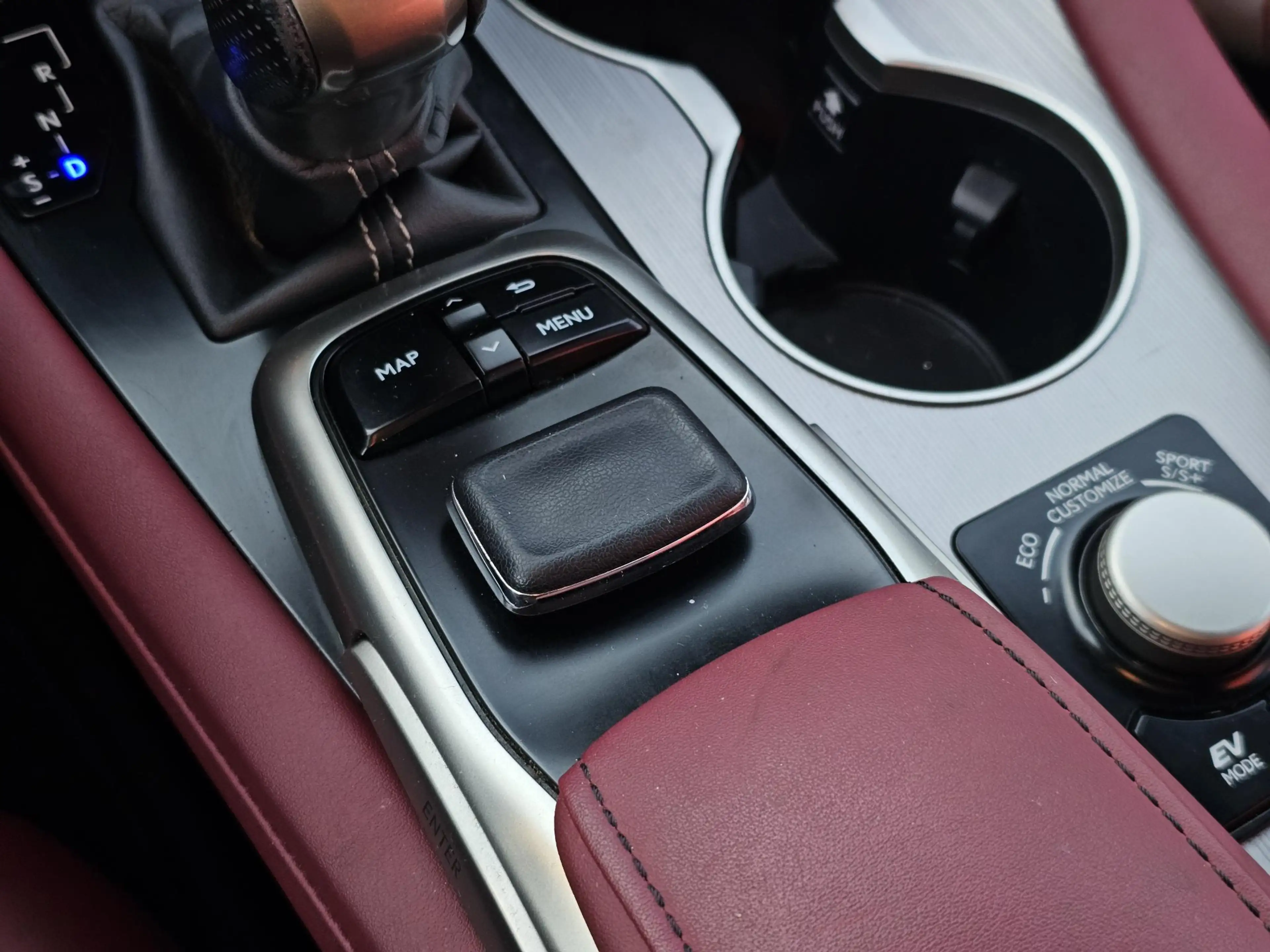 Lexus RX 450h 4WD F Sport Line MARK LEVINSON TREKHAAK LEER — photo 32