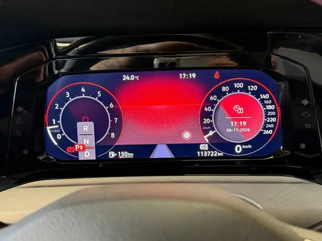 Volkswagen Golf view 26