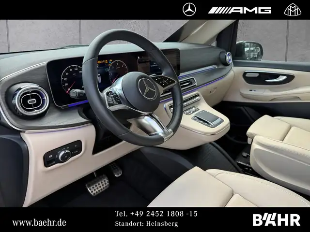 Mercedes-Benz V-Class view 11