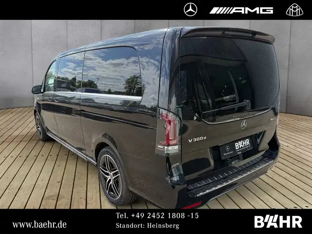 Mercedes-Benz V-Class view 3
