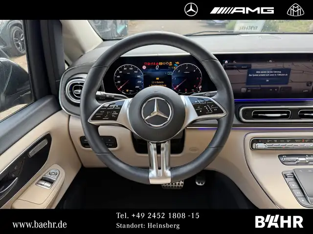 Mercedes-Benz V-Class view 13