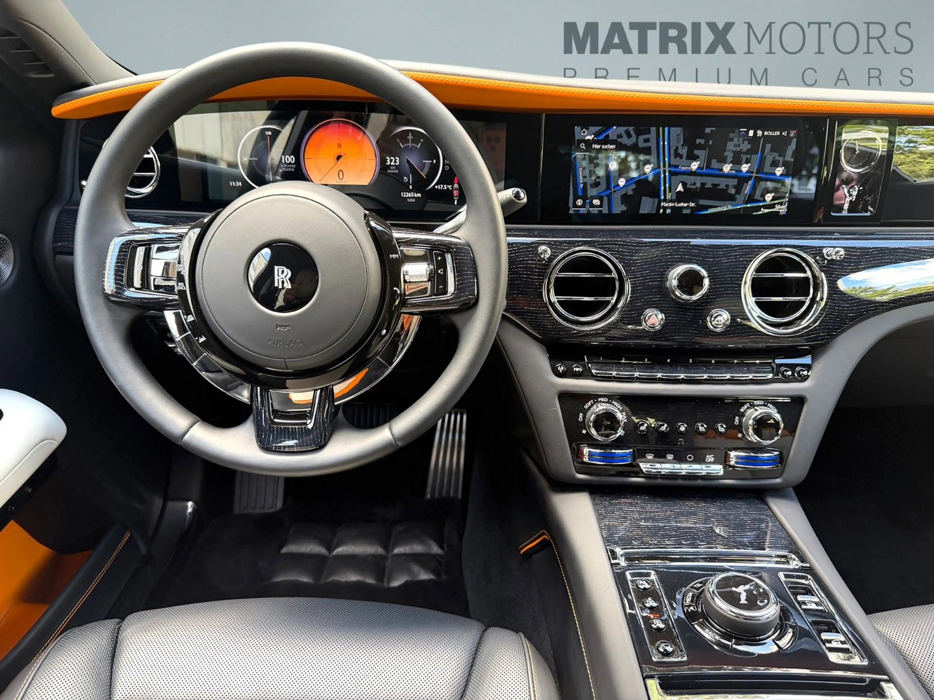 Rolls-Royce Ghost Series ll Theatre Picnic BeSpoke Massage — photo 7