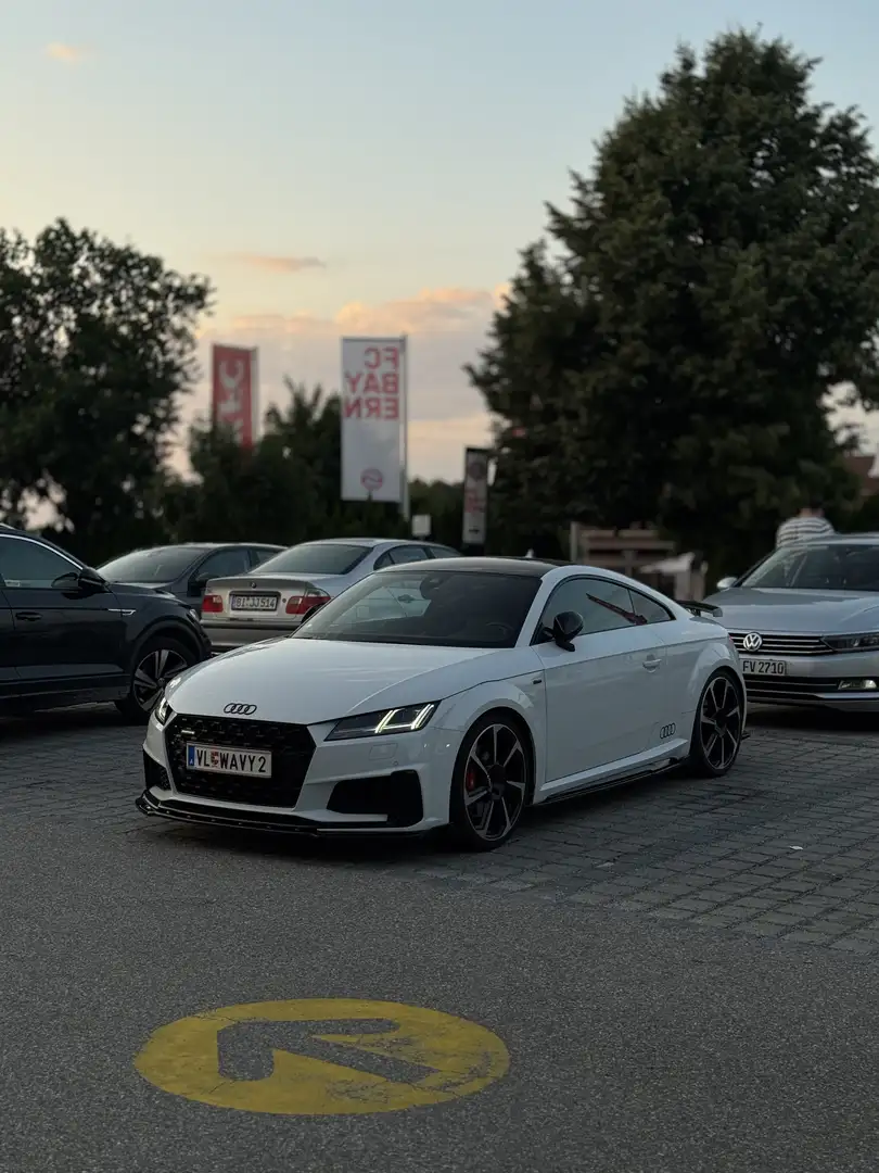 Audi TT Coupé 45 TFSI S-tronic Quattro Weiß - 1
