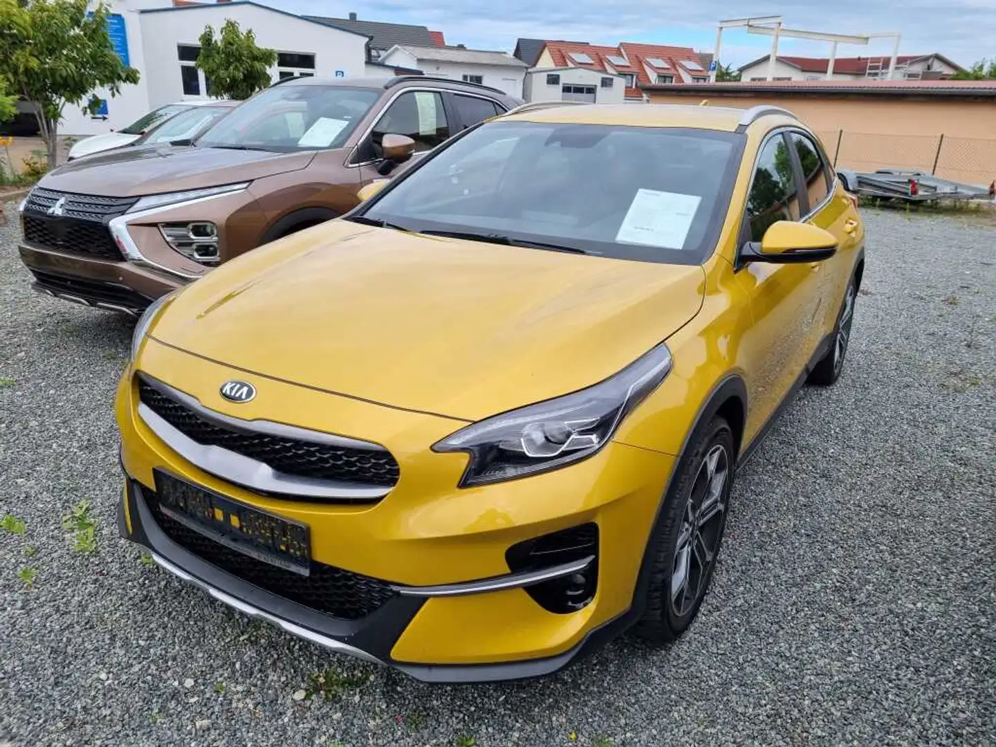 Kia XCeed 1,5 TOP HU/AU neu Ganzjahrereifen Gelb - 2