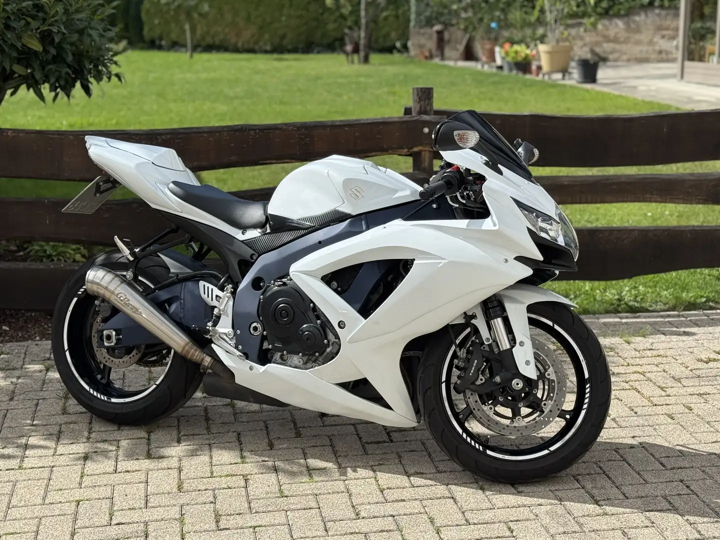 Suzuki GSX-R 750 L0 Blanco - 1