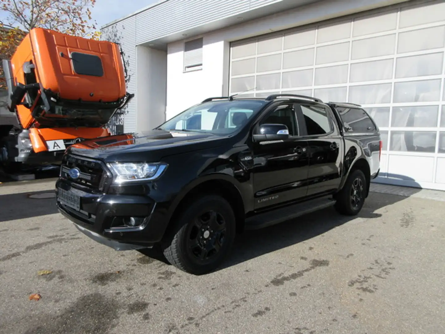 Ford Ranger 3.2 Limited 4x4 Doppelkabine Hardtop AHK Schwarz - 2