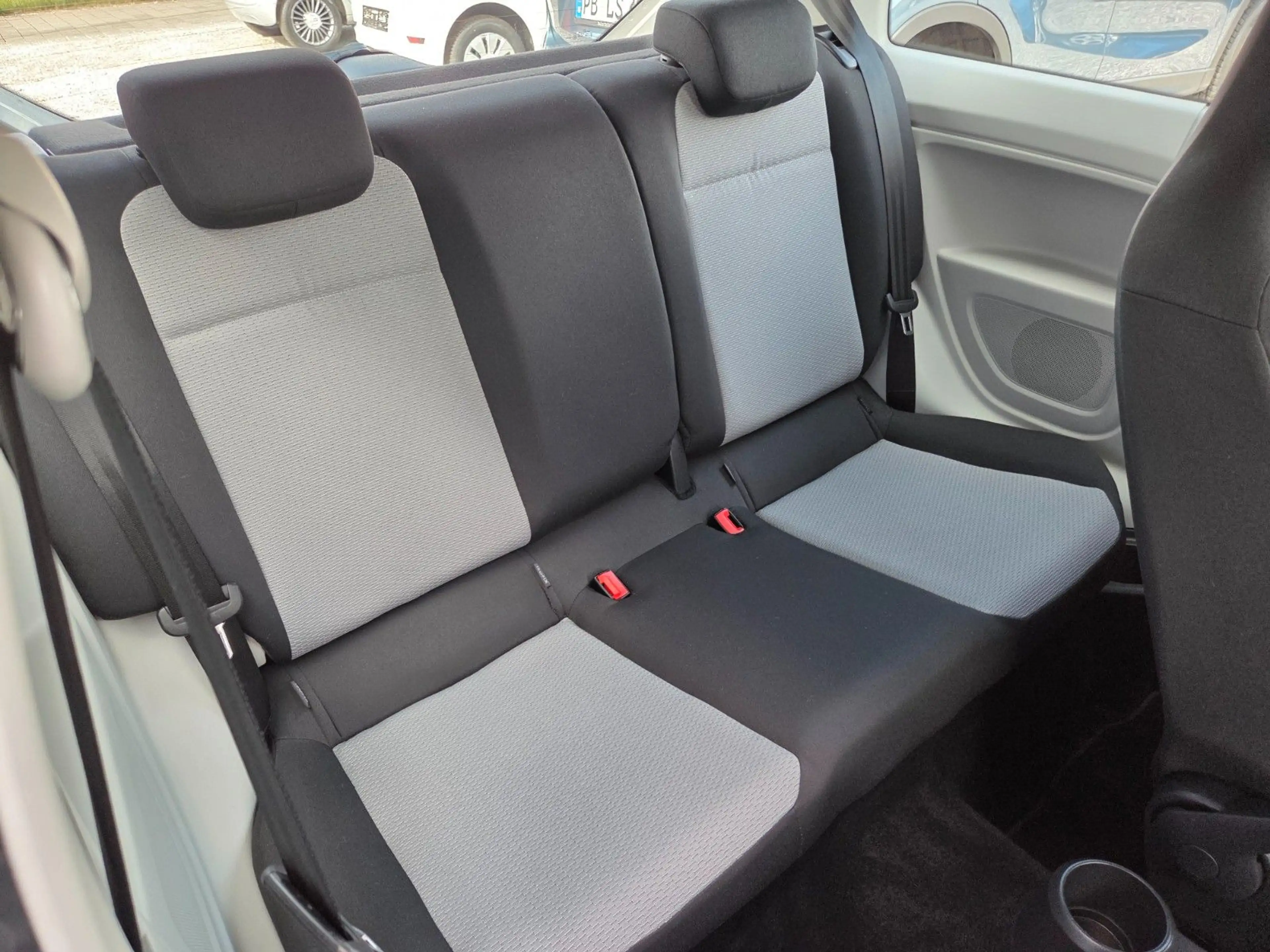 SEAT Mii Style Klima/Ganzjahresr/Kfz-Str nur 20,-Jahr — photo 14