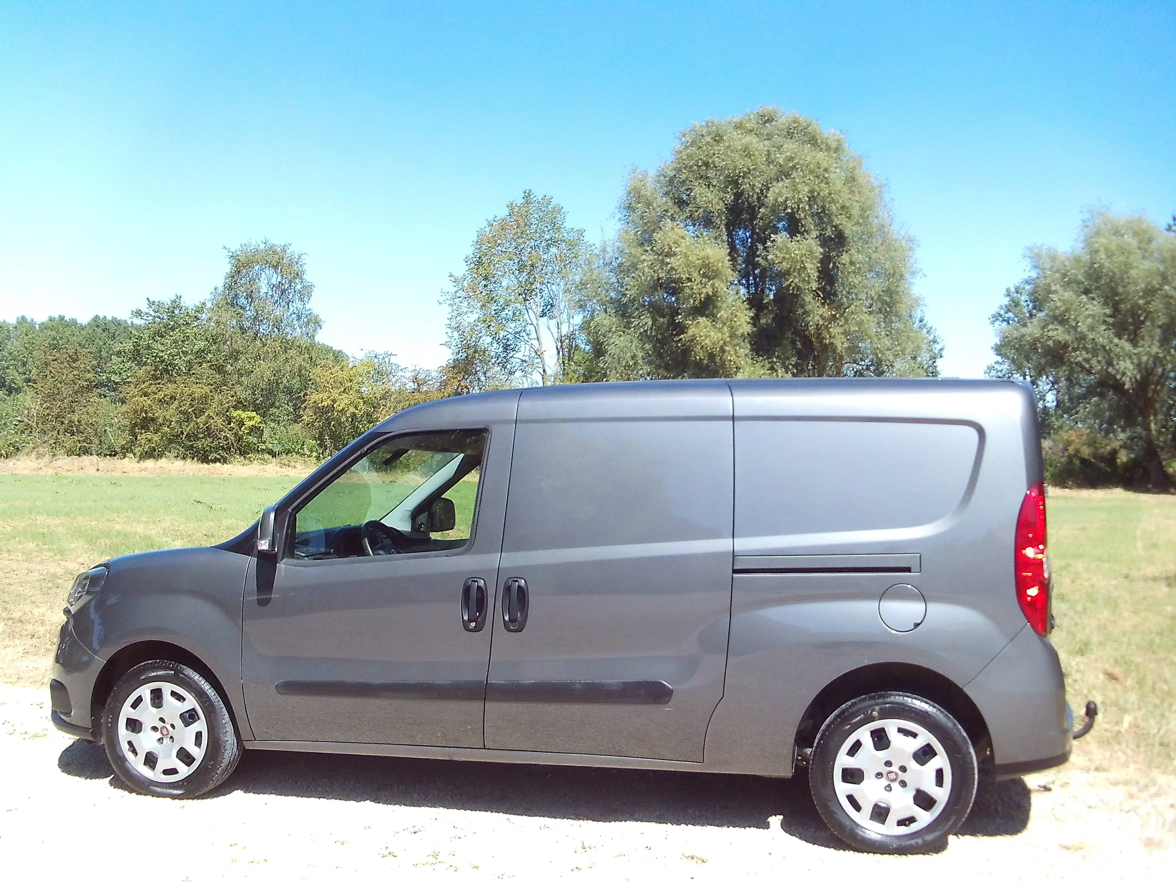 Fiat Doblo CARGO MAXI 45dkm 1.4 TGI Camera 120PK Trekhaak LED 021 — photo 4