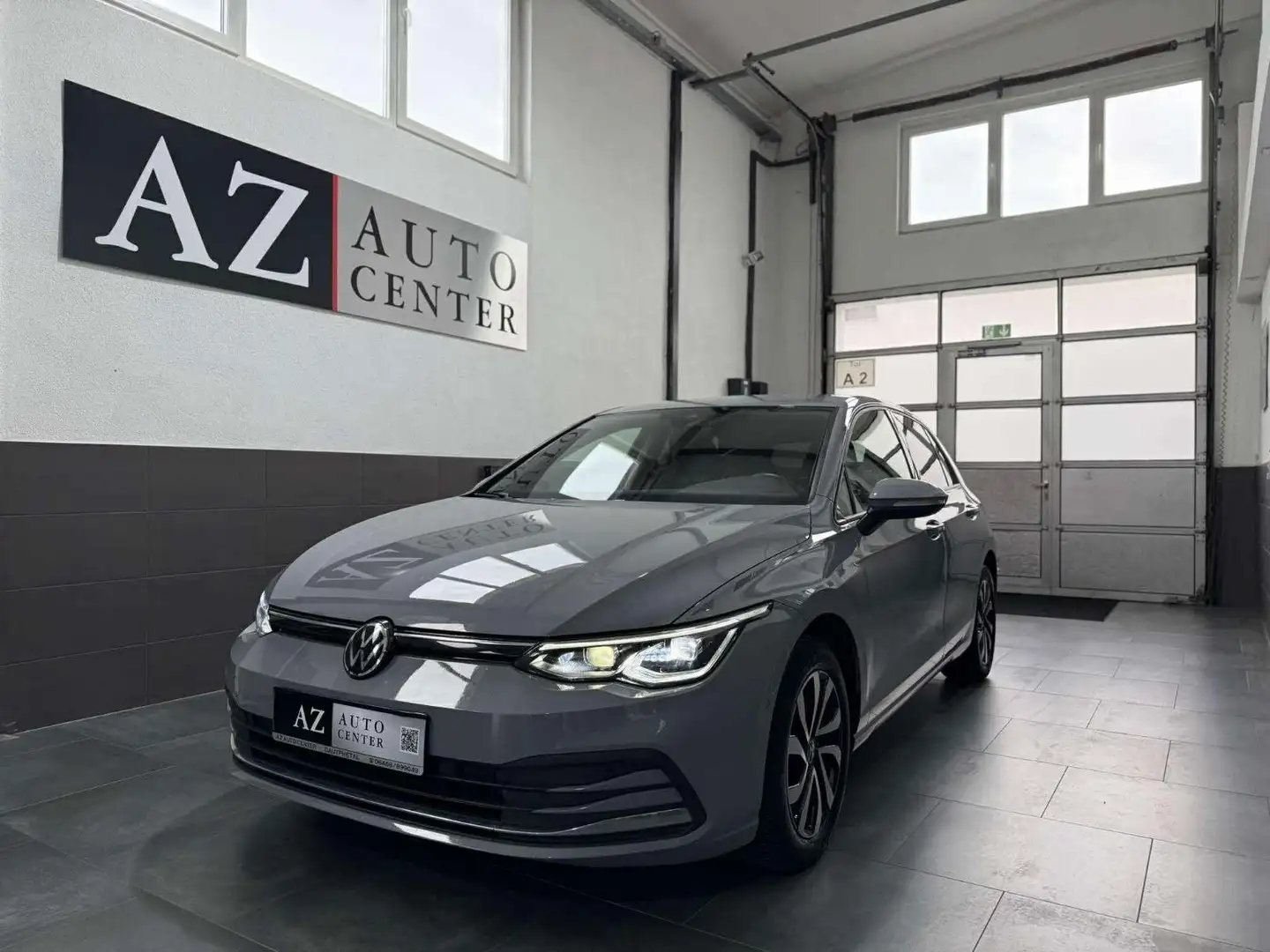 Volkswagen Golf VIII 2.0 TDI Lim. Active DSG/IQ.Light/ACC Grigio - 1