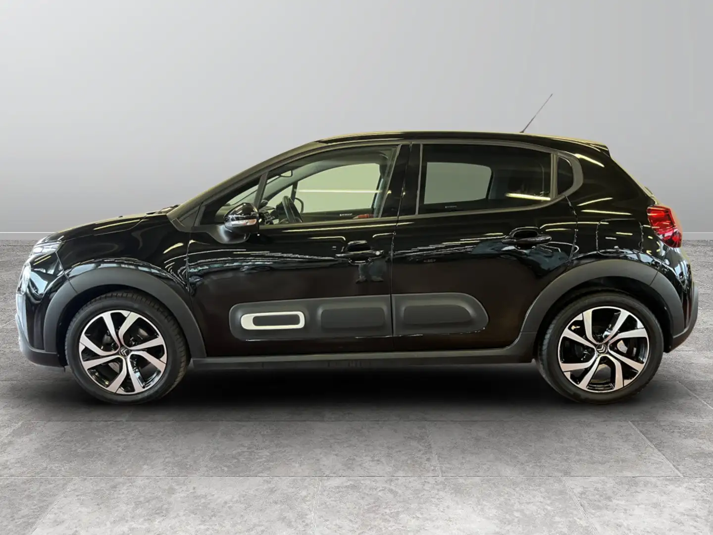 Citroen C3 1.2 PureTech Shine Noir - 2