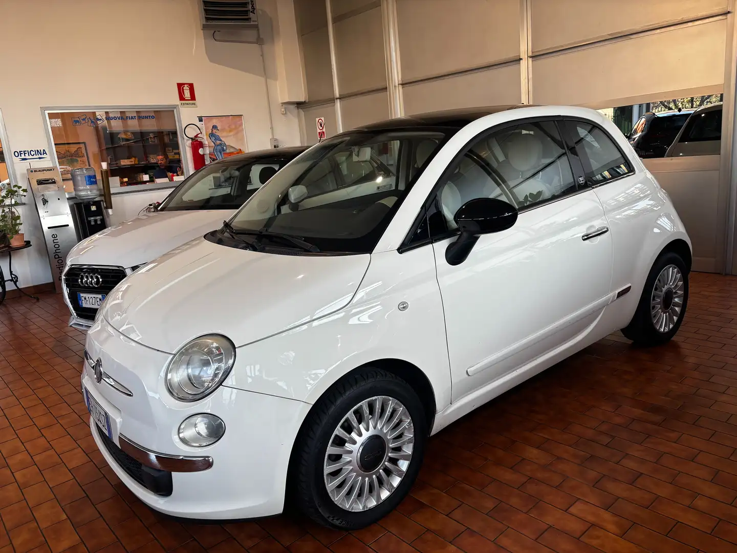 Fiat 500 1.2 69 CV LOUNGE AUTOMATICA KM 98000!! Bianco - 1