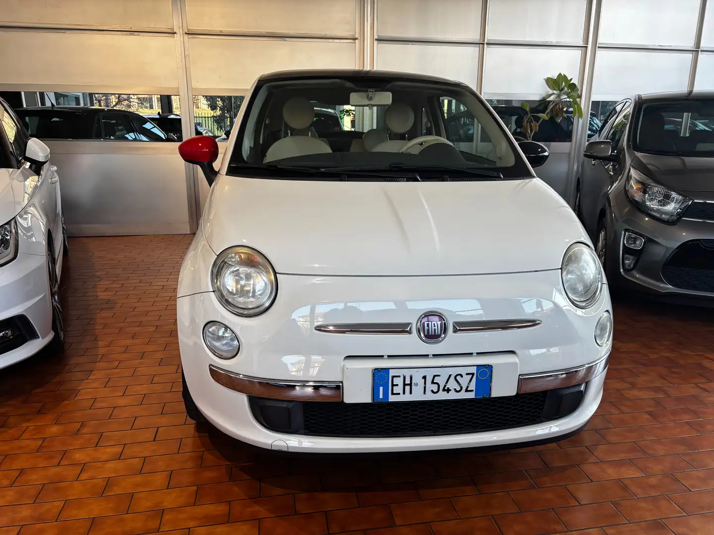 Fiat 500 1.2 69 CV LOUNGE AUTOMATICA KM 98000!! Bianco - 2